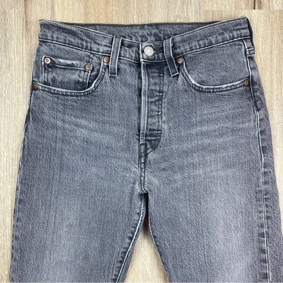 Levi’s 501 raw hem gray skinny jeans - Picture 5 of 12
